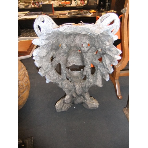 343 - Tiger bust sculpture. H: 39cm. UK P&P Group 3 (£30+VAT for the first lot and £8+VAT for subsequent l... 