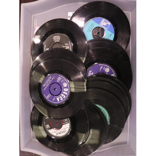 380 - Collection of 25 vinyl singles, including The Beatles, The Rolling Stones and Duane Eddy. UK P&P Gro... 