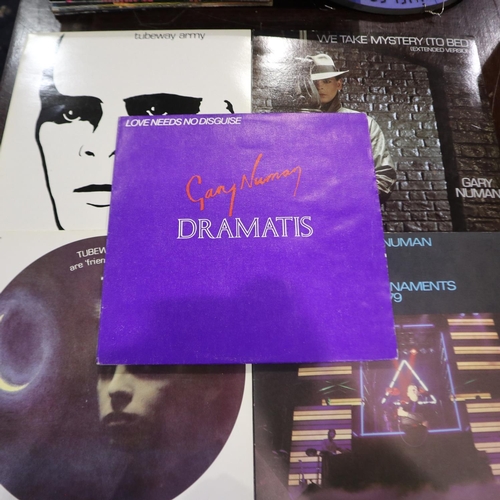 382 - Thirteen Gary Numan LPs, Dance, Telekon, Music for Chameleons, Tubeway Army. UK P&P Group 2 (£20+VAT... 