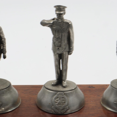 2122 - Set of pewter soldiers, mounted on wooden bases, with 1984 inscription. UK P&P Group 2 (£20+VAT for ... 