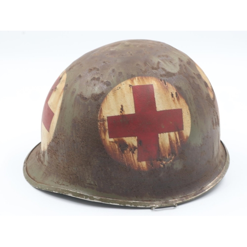 2161 - WWII US Medics Front Seam Swivel Bale M1 Helmet. No liner or chin strap. UK P&P Group 2 (£20+VAT for... 