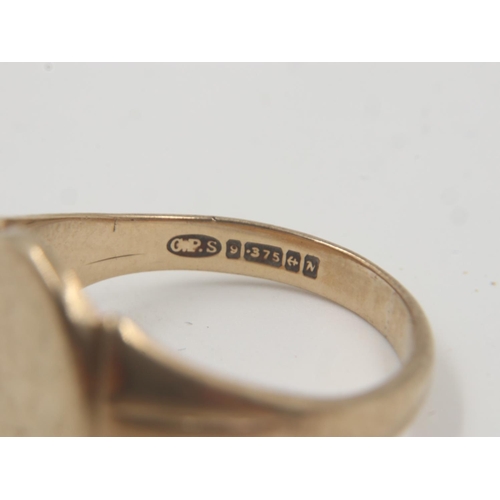 55 - 9ct gold gents signet ring, size X, 6.2g. UK P&P Group 0 (£6+VAT for the first lot and £1+VAT for su... 