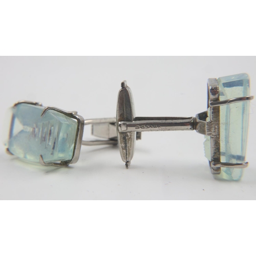 79 - Pair of boxed glass Pagoda cufflinks. UK P&P Group 1 (£16+VAT for the first lot and £2+VAT for subse... 