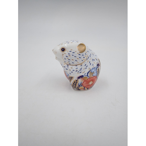 207 - Royal Crown Derby Poppy Mouse, with gold stopper, no cracks or chips. H: 6cm. UK P&P Group 1 (£16+VA... 