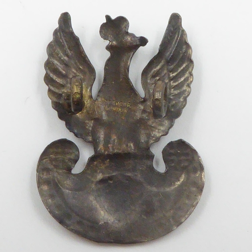 2271 - WWII Polish Troops in Exile British Made Cap Badge. UK P&P Group 1 (£16+VAT for the first lot and £2... 