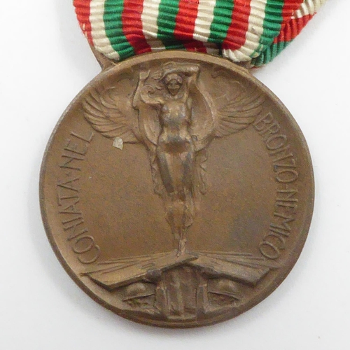 2292 - WWI Italian - Austrian commemorative medal. UK P&P Group 1 (£16+VAT for the first lot and £2+VAT for... 