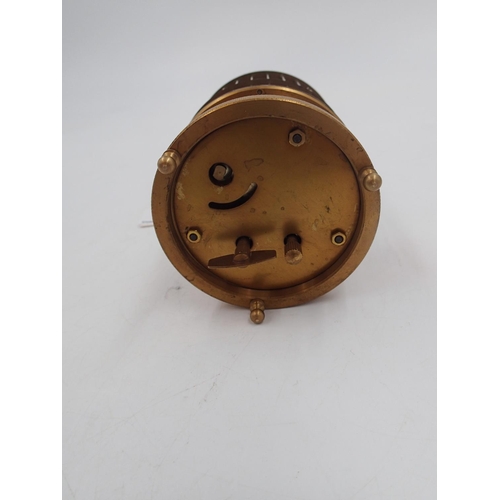 285 - Brass bird cage mechanical clock. H: 14cm. UK P&P Group 2 (£20+VAT for the first lot and £4+VAT for ... 