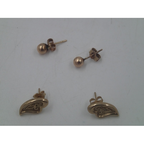 78E - Two pairs of 9ct gold earrings, 3.0g. UK P&P Group 0 (£6+VAT for the first lot and £1+VAT for subseq... 