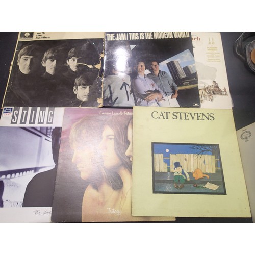 305A - Seventeen mixed LPs to include The Beatles and Emerson Lake & Palmer. UK P&P Group 2 (£20+VAT for th... 