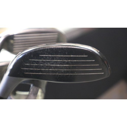 2053 - Taylor Made R5 full golf set to include Ping putter, Taylor Made burner driver with Taylor made stan... 