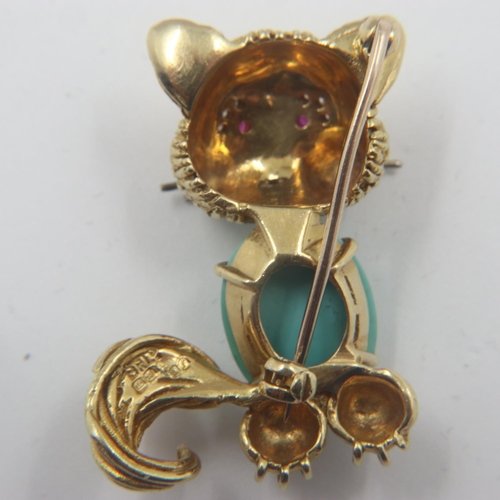 30 - Ben Rosenfeld 18ct gold, turquoise, ruby and diamond cat brooch, 17.4g. UK P&P Group 1 (£16+VAT for ... 