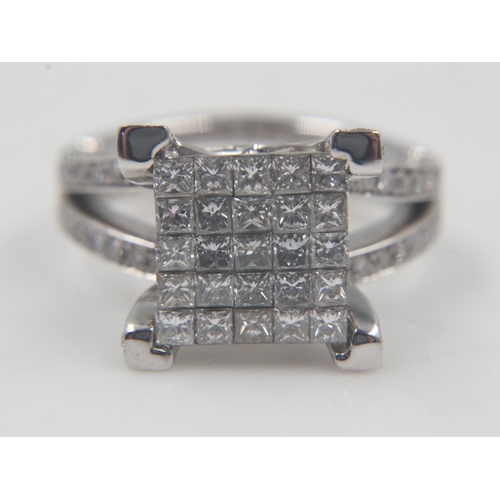 52 - Heavy 18ct white gold and approx. 2.5ct diamond cluster ring, size M/N, 8.4g. UK P&P Group 1 (£16+VA... 