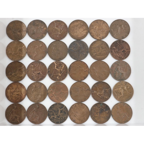 2027 - Thirty farthings of George V - mixed grades. UK P&P Group 1 (£16+VAT for the first lot and £2+VAT fo... 