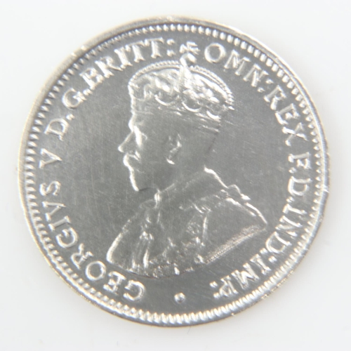 2068 - 1919 Australia silver three pence of George V - Melbourne mint - gVF.  UK P&P Group 0 (£6+VAT for th... 