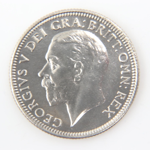 2081 - 1928 silver shilling of George V - EF.  UK P&P Group 0 (£6+VAT for the first lot and £1+VAT for subs... 