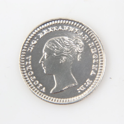 2203 - 1843 silver three-half-pence of Queen Victoria - nEF.  UK P&P Group 0 (£6+VAT for the first lot and ... 