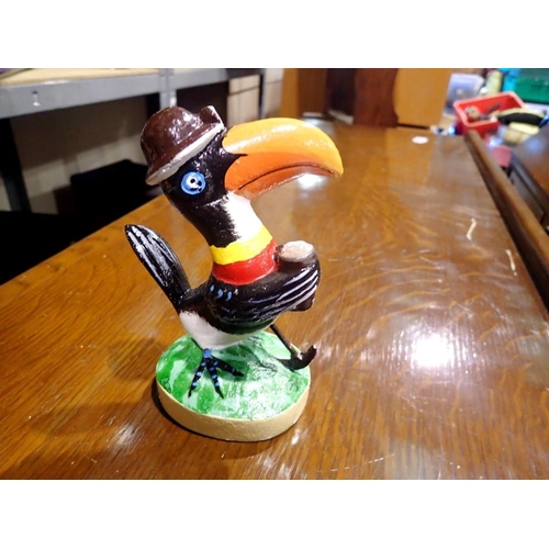 1025 - Cast iron toucan miner, H: 16 cm. UK P&P Group 1 (£16+VAT for the first lot and £2+VAT for subsequen... 