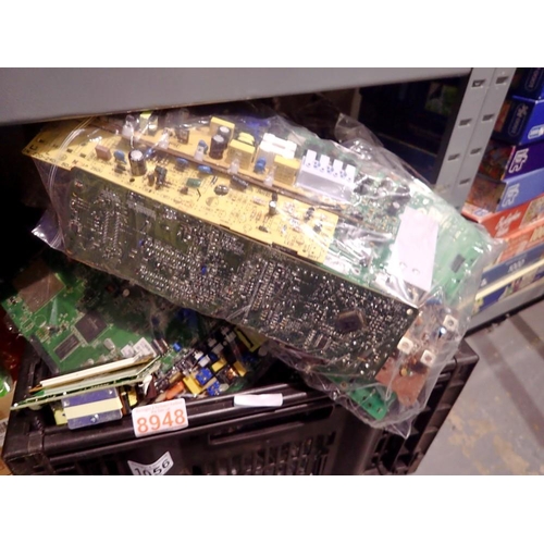 1056 - Large quantity of electronic components. Not available for in-house P&P