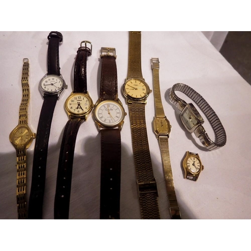 1065 - Mixed ladies wristwatches including Rotary and Seiko. UK P&P Group 1 (£16+VAT for the first lot and ... 