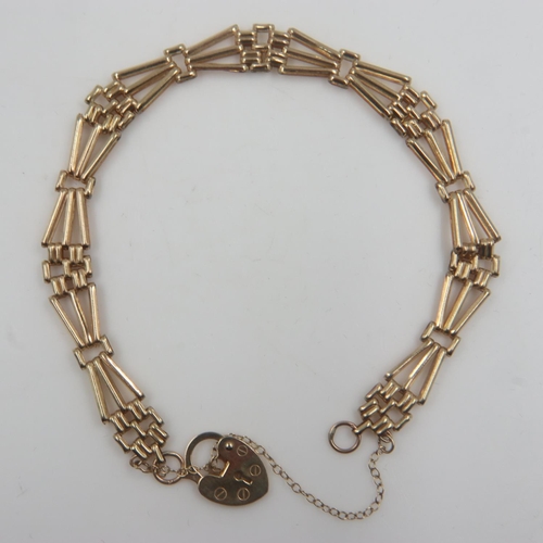 2 - 9ct gold bracelet with padlock clasp and safety chain, 4.4g. UK P&P Group 0 (£6+VAT for the first lo... 