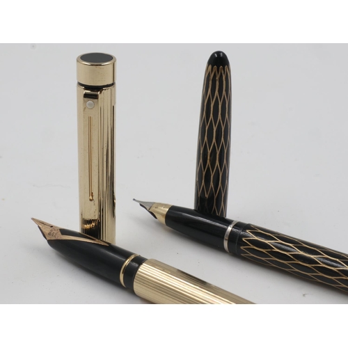 53 - Two Sheaffer fountain pens, one with 14ct gold nib. UK P&P Group 1 (£16+VAT for the first lot and £2... 