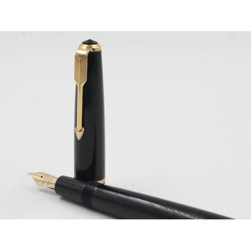 54 - Parker Junior boxed fountain pen with 14ct gold nib. UK P&P Group 1 (£16+VAT for the first lot and £... 