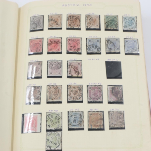 141 - Austria stamp album, 1860-1970. UK P&P Group 1 (£16+VAT for the first lot and £2+VAT for subsequent ... 