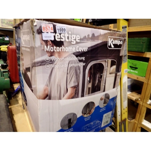 1989 - Boxed Prestige motorhome cover, 610-650cm L. Not available for in-house P&P