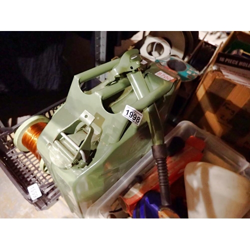 1998 - 20L green jerry can. Not available for in-house P&P