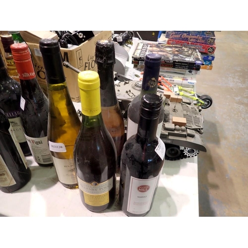 1030B - Five mixed wines. Not available for in-house P&P