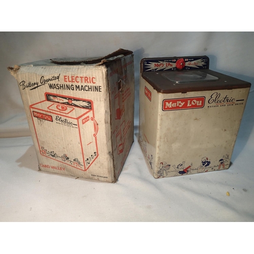 2195 - Boxed Mary Lou Electric Washer & Spin Dryer. Item appears in VG condition, some oxidation as expecte... 