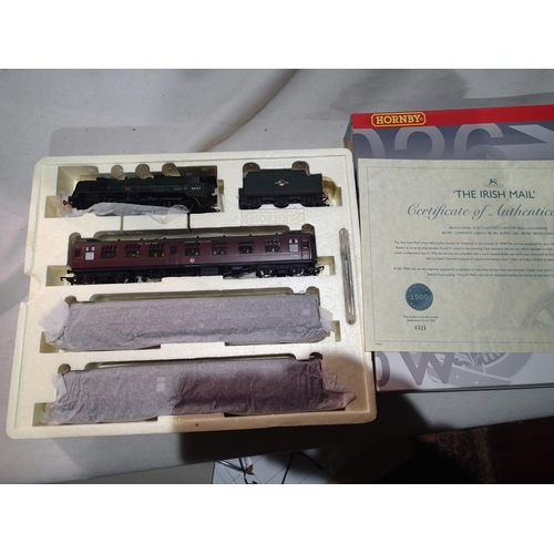 2302 - Hornby R2796M Irish Mail train pack, comprising Old Contemptibles locomotive with three MKI coaches,... 