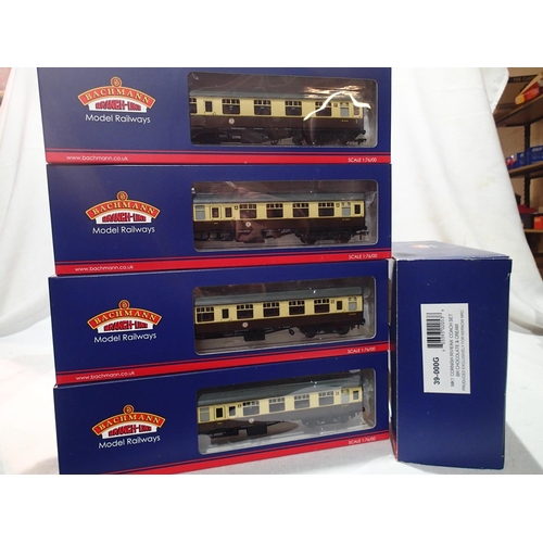 2304 - Bachmann OO gauge 39-000G, Cornish Riviera four coach pack of chocolate/cream MKI coaches, Kernow Mo... 