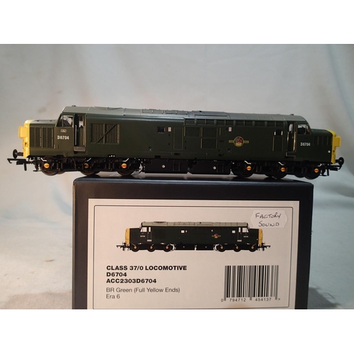 2390 - OO gauge Accurascale class 37 diesel, BR green, yellow ends, D6704, factory fitted Loksound, code 67... 