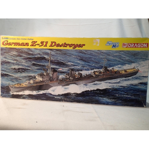 2403 - Dragon 1/350 German Z-31 Destroyer kit, with etched brass parts, ship and six figures, as new. UK P&... 