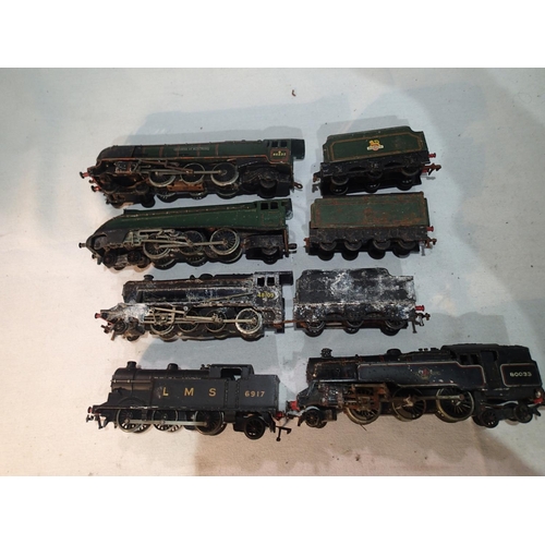 2431 - Five Hornby Dublo locomotives, poor condition, suitable for spares or refurbishment. UK P&P Group 1 ... 