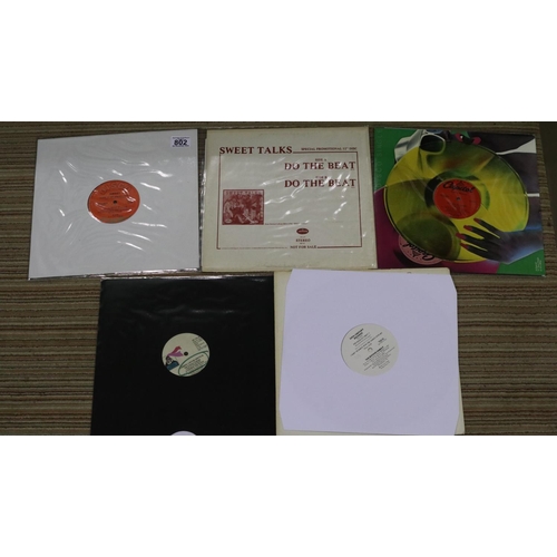 802 - Five collectable Disco/Funk 12 inch singles including rarities and promos. UK P&P Group 2 (£20+VAT f... 