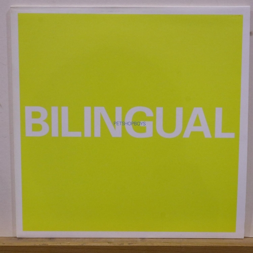 993Q - Pet Shop Boys Bilingual, near mint condition. UK P&P Group 1 (£16+VAT for the first lot and £2+VAT f... 