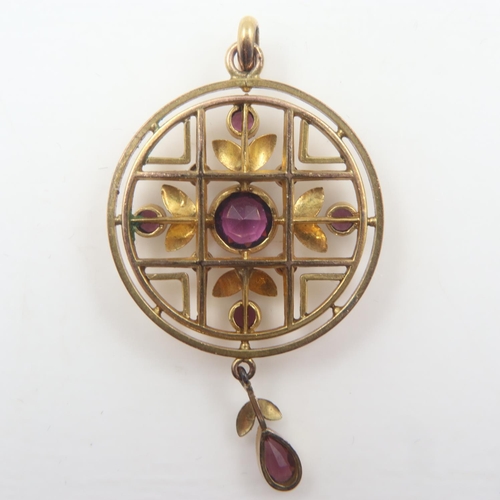 52 - Unmarked yellow metal, amethyst and pearl pendant, 4.2g. UK P&P Group 0 (£6+VAT for the first lot an... 