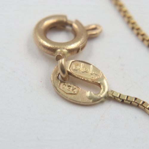 73 - 18ct gold box-link neck chain, L: 61 cm, 3.2g. UK P&P Group 0 (£6+VAT for the first lot and £1+VAT f... 