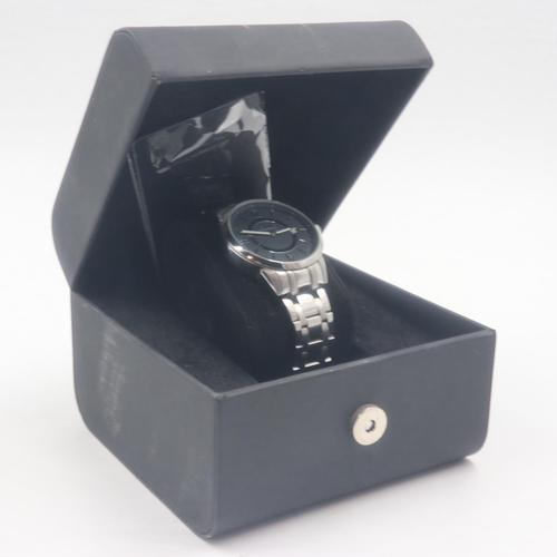 102 - RENAULT: gentlemans quartz stainless steel wristwatch with date aperture, original box. UK P&P Group... 