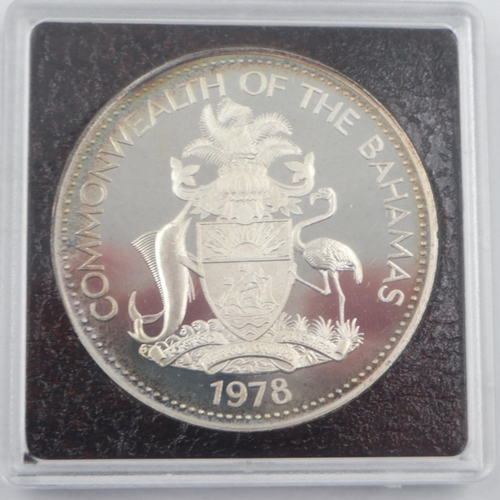 120 - Cased Commonwealth of the Bahamas, 1978 $10 proof coin. UK P&P Group 1 (£16+VAT for the first lot an... 