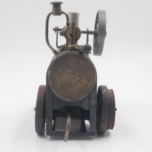 125 - Bing Werke German made live steam traction engine, L: 17cm. UK P&P Group 1 (£16+VAT for the first lo... 