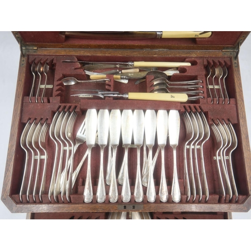 313 - 1930s oak canteen of silver plated cutlery eight place settings, near complete, Bakelite handles hav... 