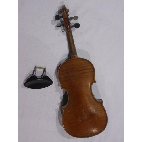 365 - Le Parisien 19th century students violin. UK P&P Group 2 (£20+VAT for the first lot and £4+VAT for s... 