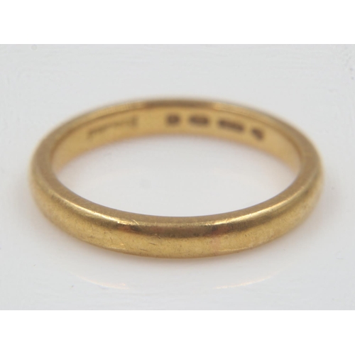 82 - 22ct gold slim profile band ring, size J/K, 3.3g. UK P&P Group 0 (£6+VAT for the first lot and £1+VA... 