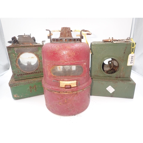 369D - Adlake railway warning lamp and two similar lamps, height of tallest 30cm. Not available for in-hous... 