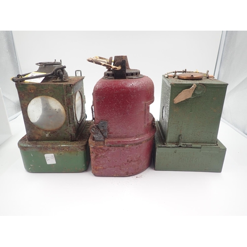 369D - Adlake railway warning lamp and two similar lamps, height of tallest 30cm. Not available for in-hous... 