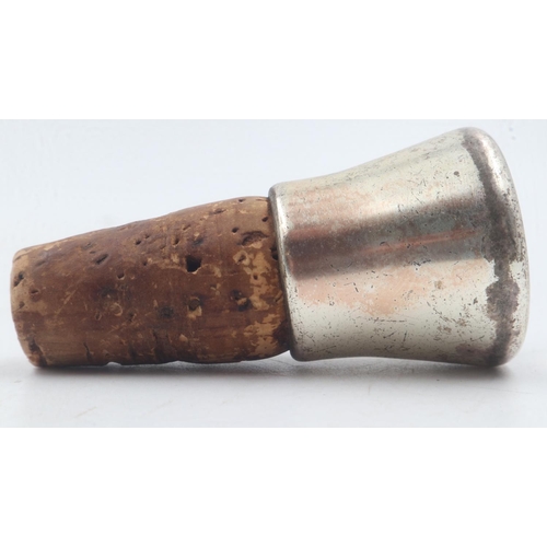 2040 - WWII Waffen SS Bottle Stopper. UK P&P Group 1 (£16+VAT for the first lot and £2+VAT for subsequent l... 