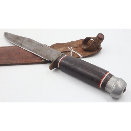 2106 - Vintage Original Bowie knife in leather sheath. UK P&P Group 2 (£20+VAT for the first lot and £4+VAT... 